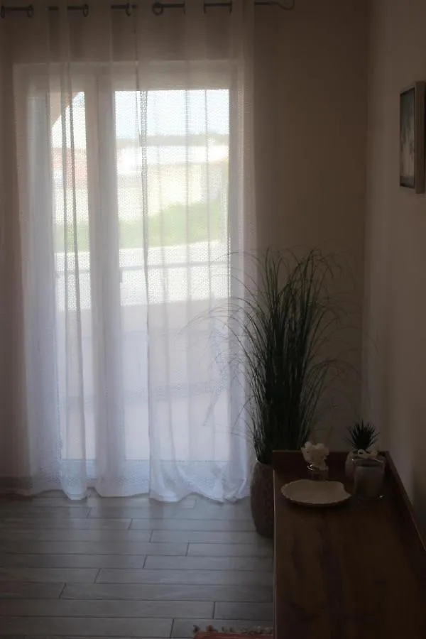 Sanda Apartment Banjole Croatia