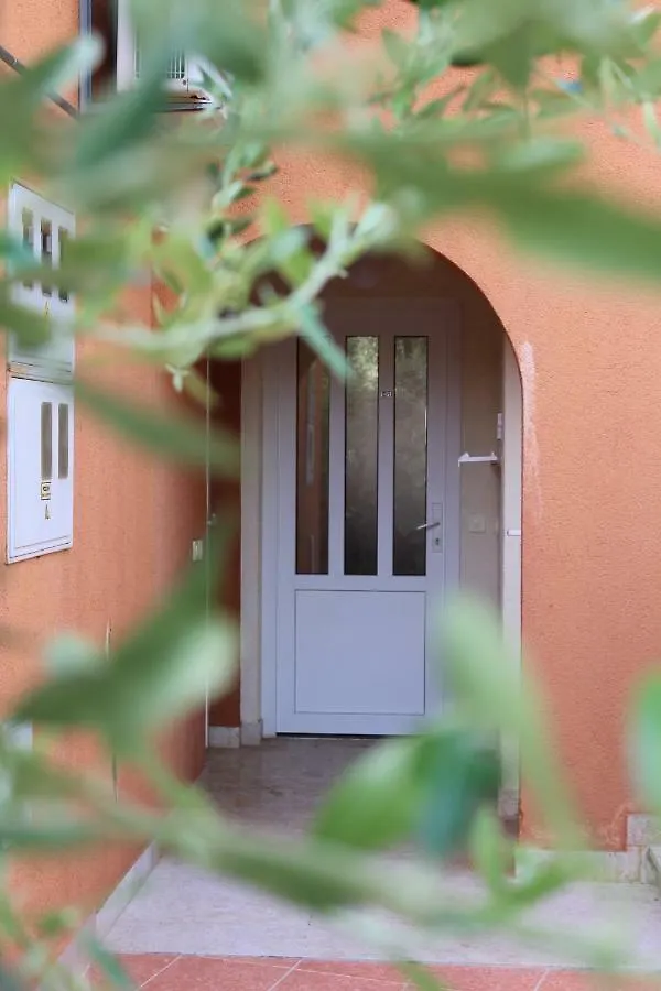 Sanda Apartment Banjole 0*,  Croatia